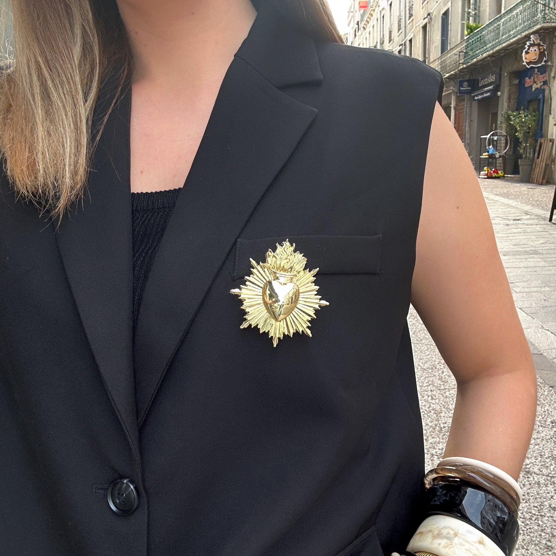 broche-aimantee-ex-voto-dore-divinity-sete