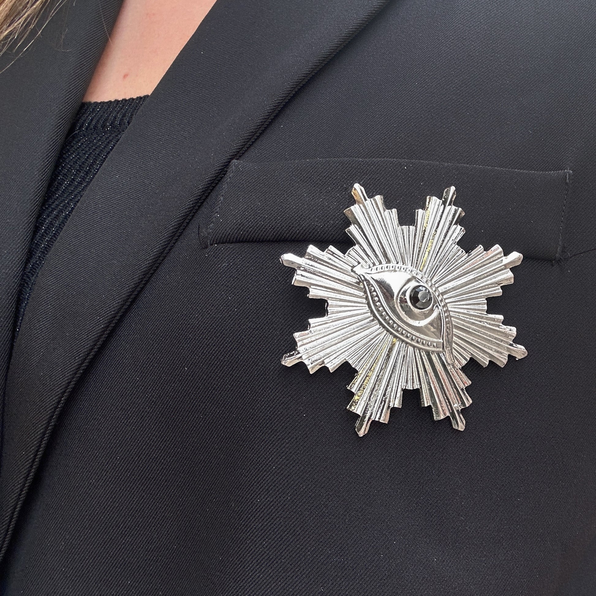 broche-aimantee-oeil-argent-divinity-sete