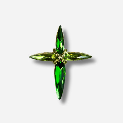 Broche bijou femme croix verte sertie de strass verts