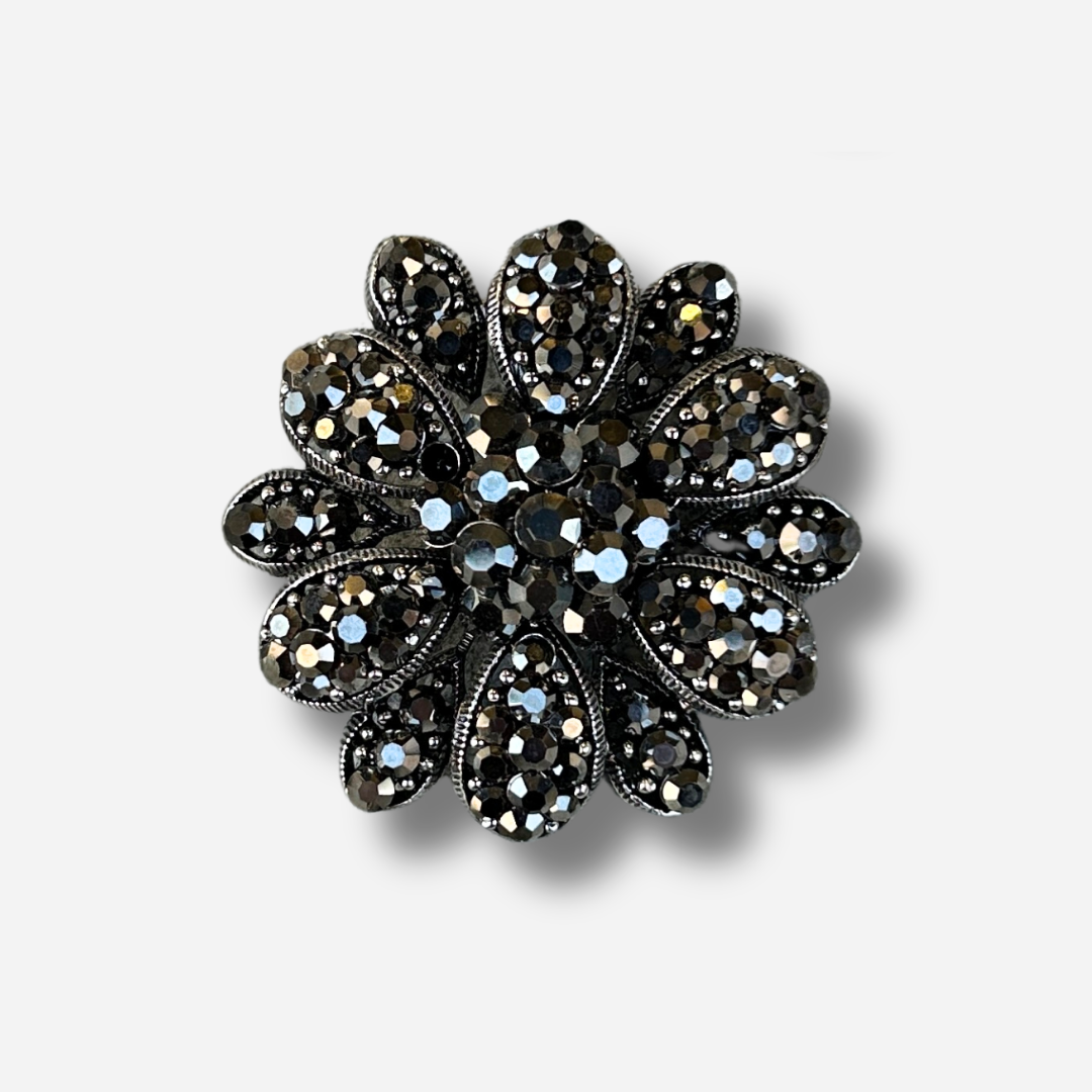 Broche bijou femme fleur noire ornée de strass
