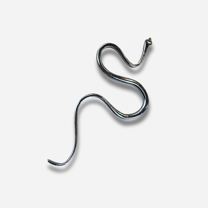 Broche bijou femme serpent argenté