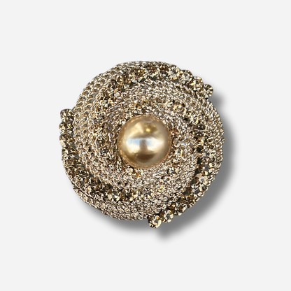 Broche bijou femme tourbillon doré strass avec perle centrale
