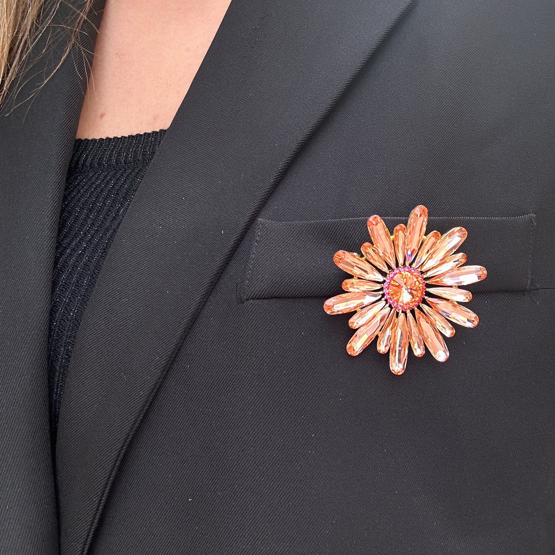 broche-chrysantheme-rose-divinity-sete