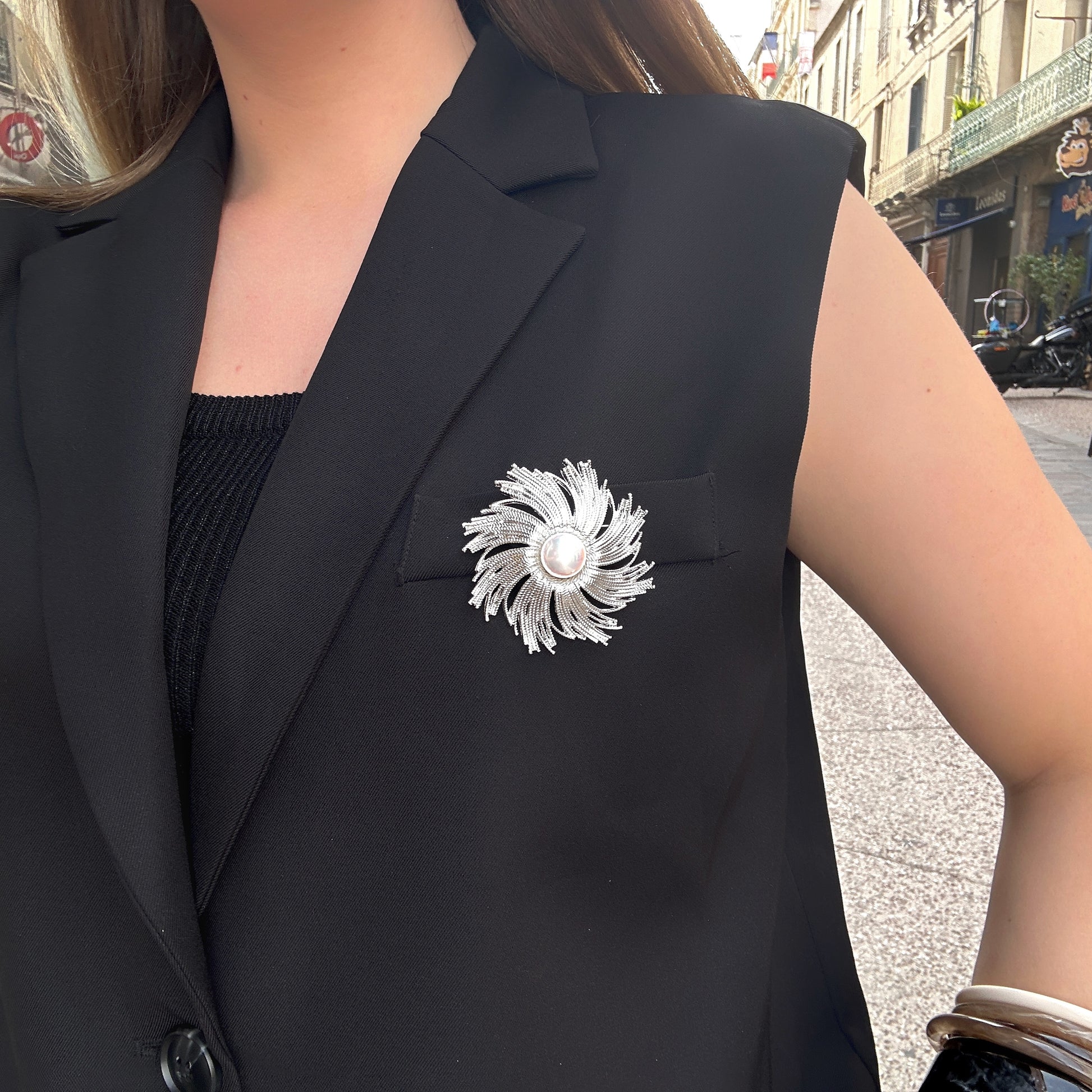 broche-etincelle-ensoleille-divinity-sete