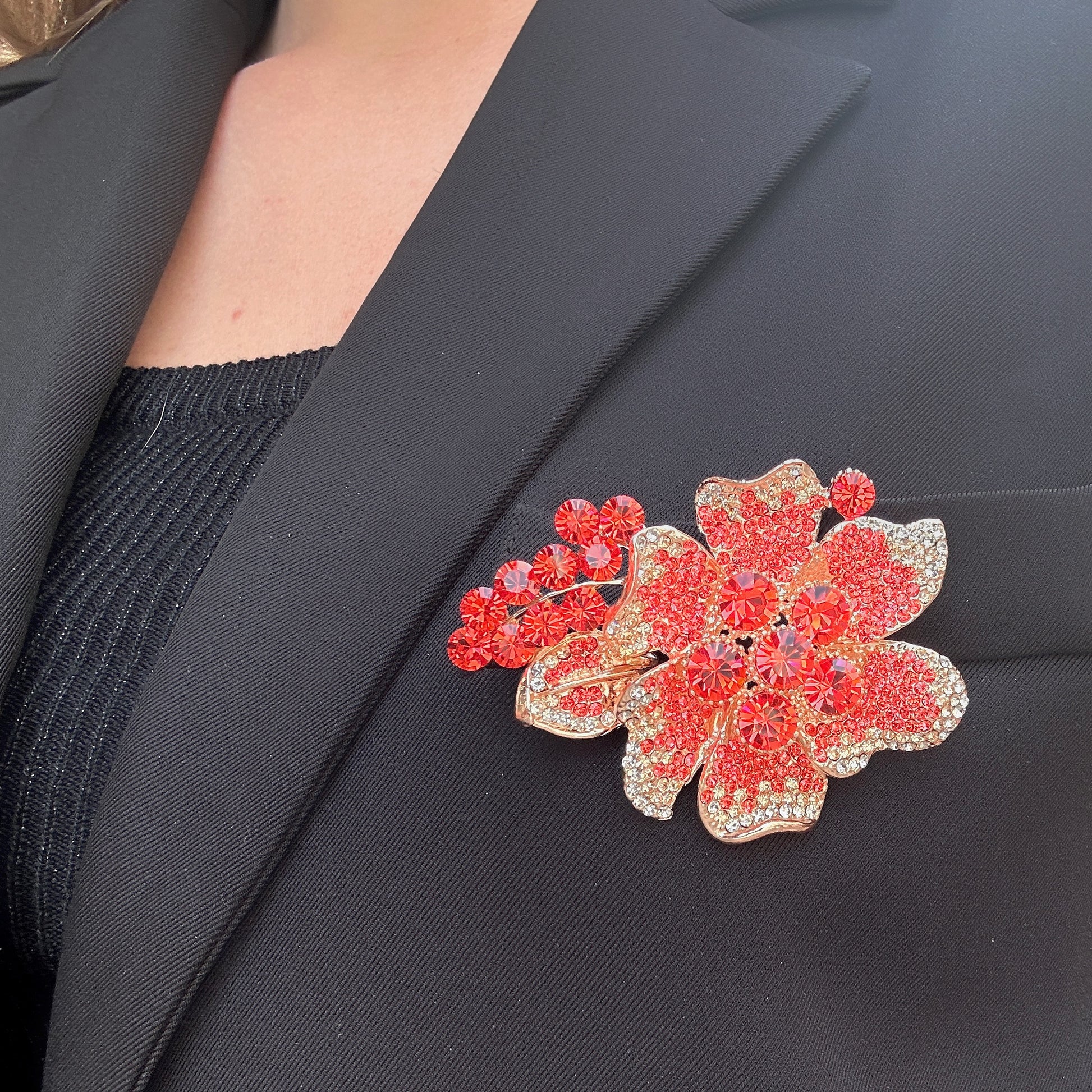 broche-fleur-fruit-divinity-sete