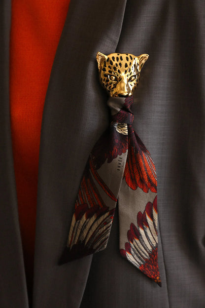 Broche Léopard Gold An-née dorée et noire modulable avec ruban ou Bandy
