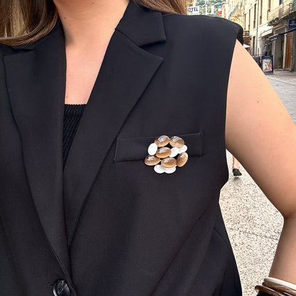 broche-oeil-de-chat-marron-blanc-divinity-sete