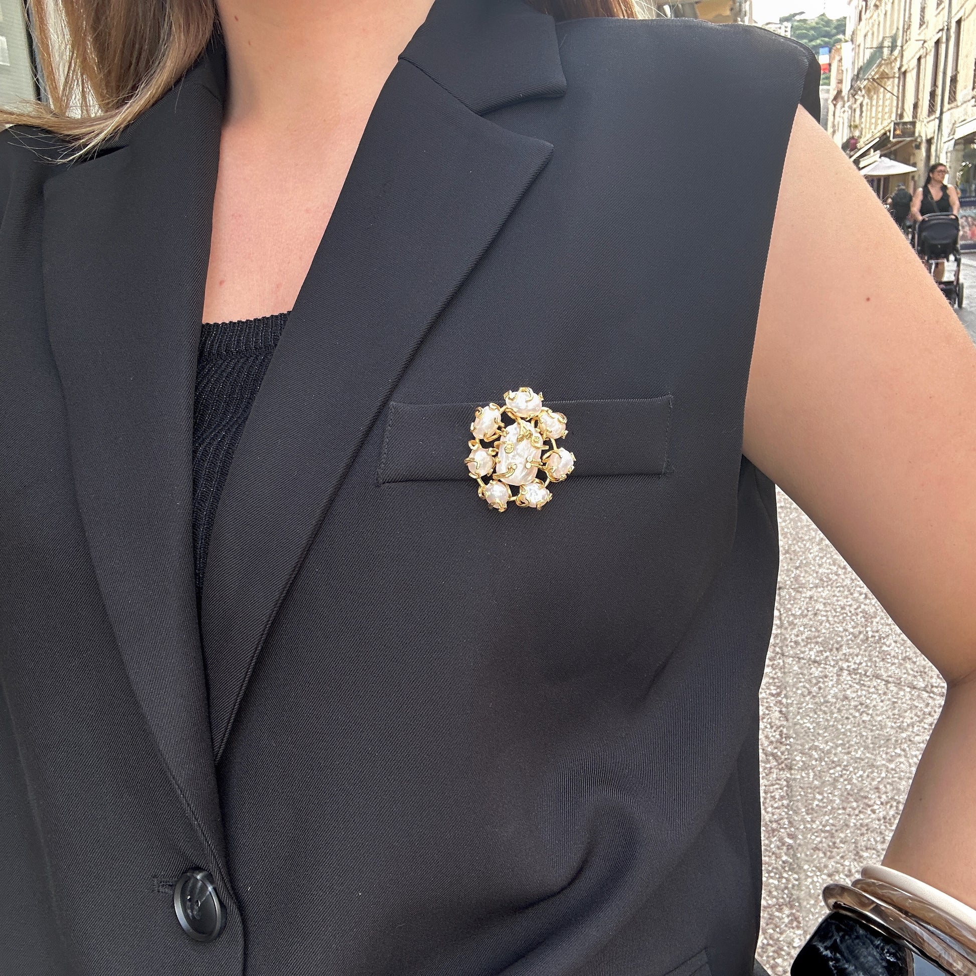 broche-perle-deau-baroque-divinity-sete