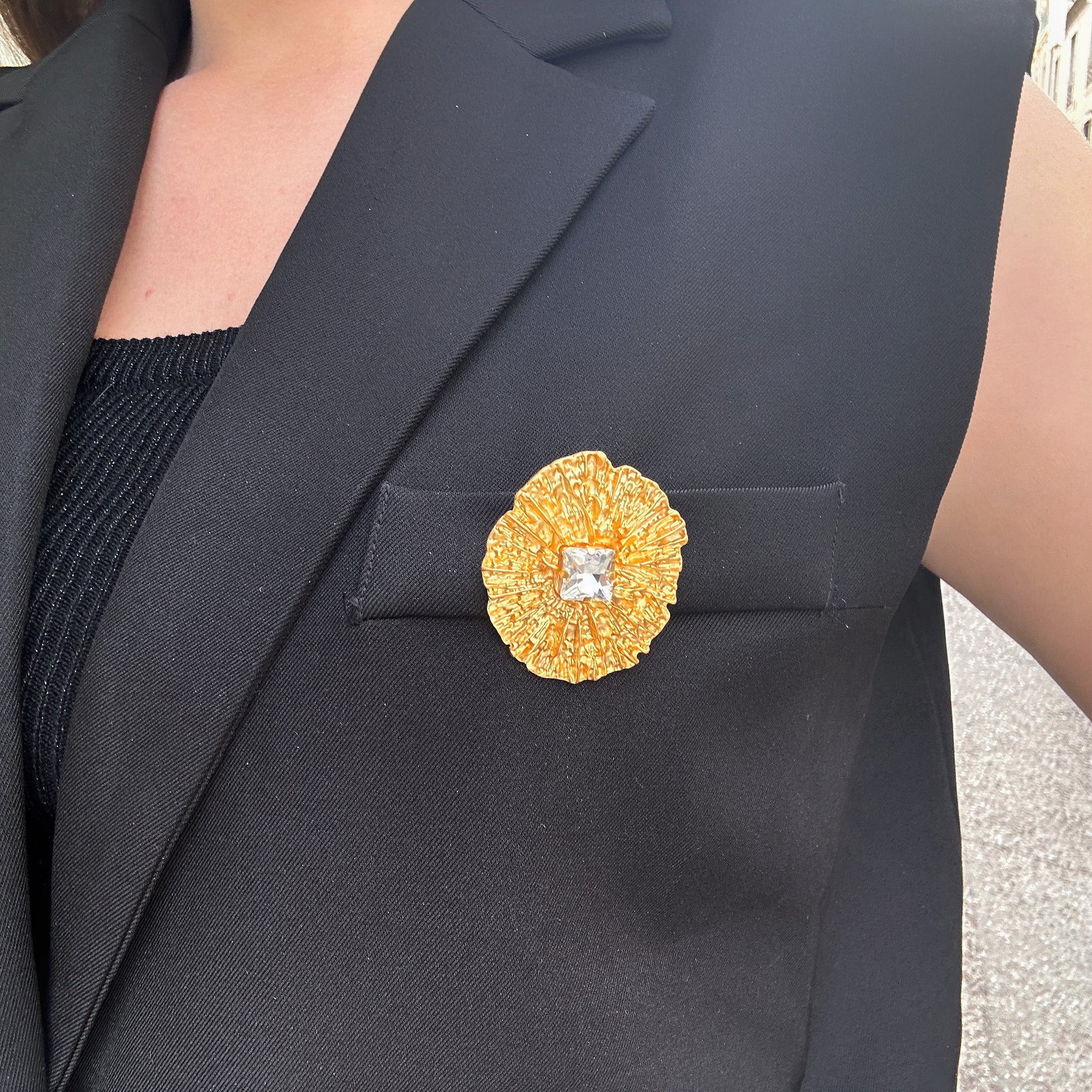 broche-plaque-ovale-strass-divinity-sete