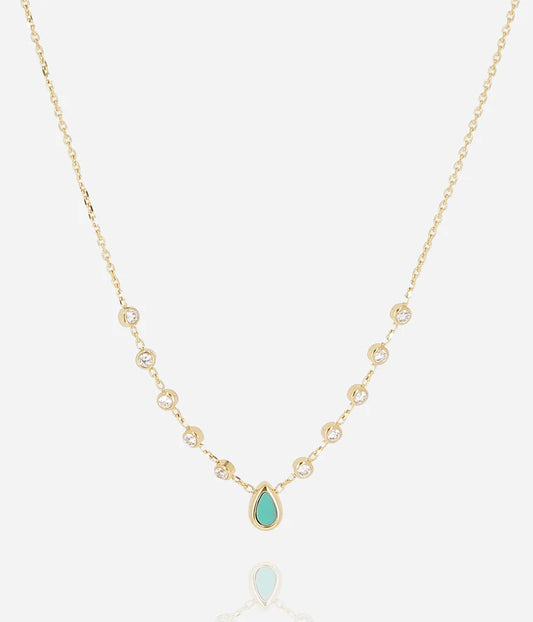 Détail du pendentif goutte du collier Adrano Zag