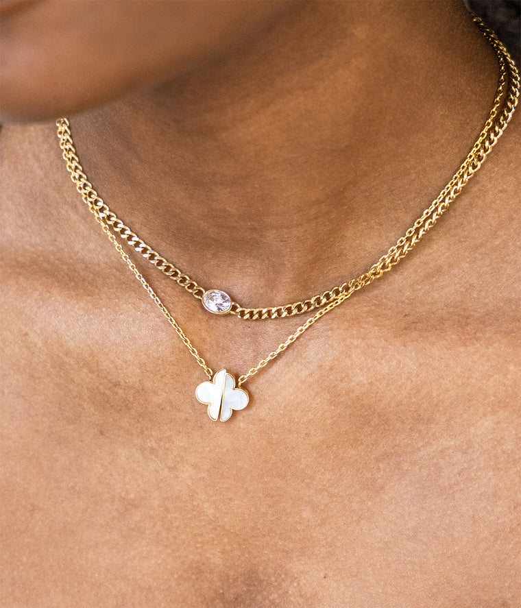 Collier Azzo ZAG trèfle nacré acier inoxydable doré bijou femme Divinity Sète