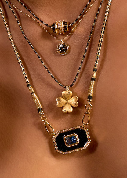 collier-black-shiny-yucatan-myabay-divinity-sete