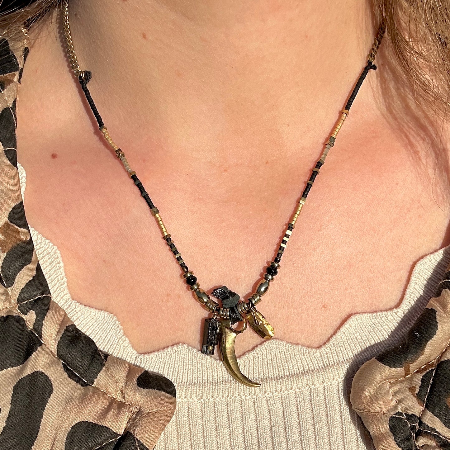 COLLIER - CHASSE SAUVAGE