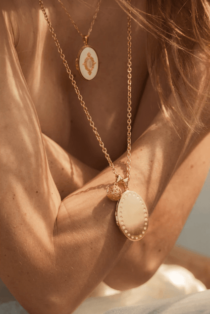 collier-coffret-moyen-médaillon-les-félicités