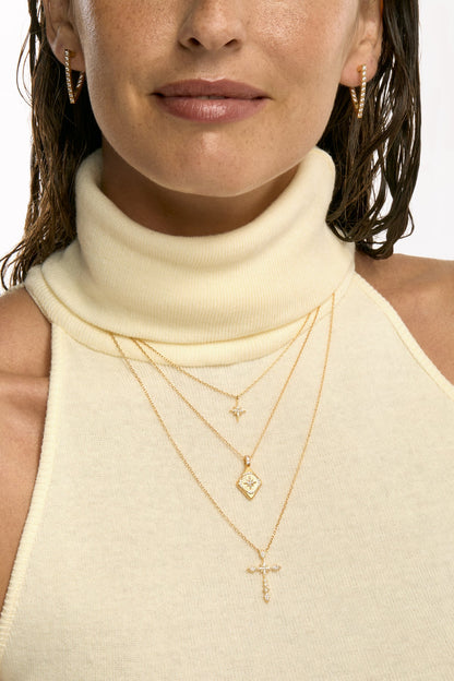 Collier Diwali in a Box Gold MYA BAY avec pendentif losange et strass