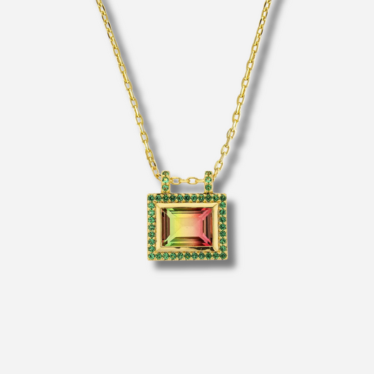Collier Green Watermelon El Paso Mya Bay doré avec pendentif carré vert et rose