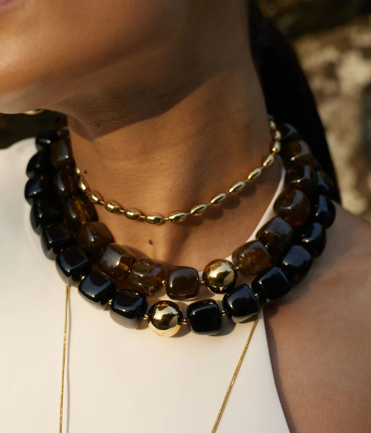 Collier Laios ZAG perles résine colorées boule dorée collier tendance femme Divinity Sète