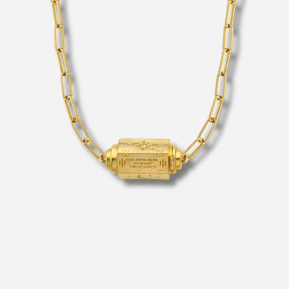 Collier Martinique Mya Bay doré pendentif cylindrique gravé chaîne maillons