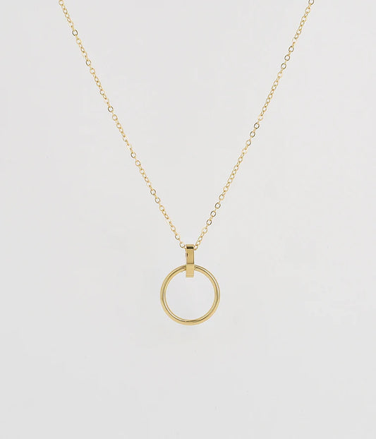 Collier Mini Pipelette ZAG anneau acier doré collier minimaliste femme Divinity Sète