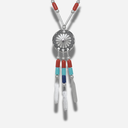 Collier N902 PM Harpo en argent massif avec pendentif Concha gravé, pampilles argentées et perles multicolores fabriqué à la main aux États-Unis.