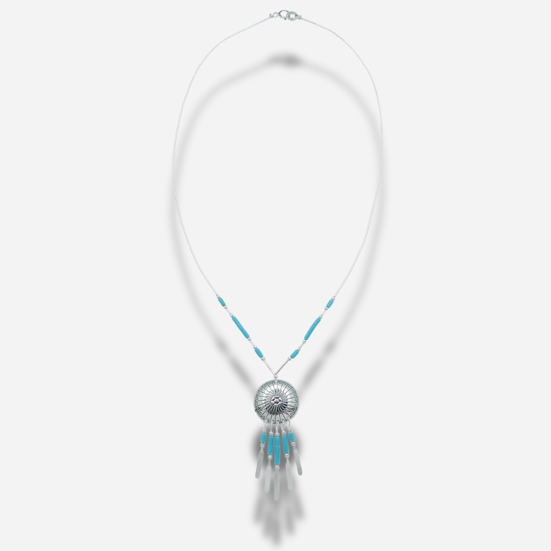 Collier N914 GM Harpo en argent massif avec pendentif Concha gravé, pampilles argentées et perles turquoise fabriqué à la main aux États-Unis.