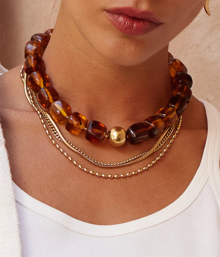 Collier Oedipe ZAG perles colorées résine avec bille dorée femme Divinity Sète