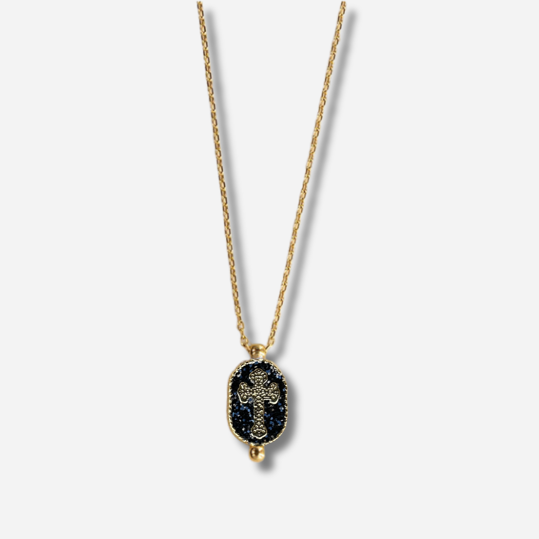 Collier Santa Giulia Croix Noir Amadrina Corse avec croix dorée et médaillon en paillettes noires
