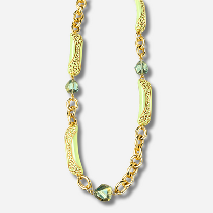Collier sautoir Gold et Pistache Francine Bramli Paris à maillons dorés et perles vertes