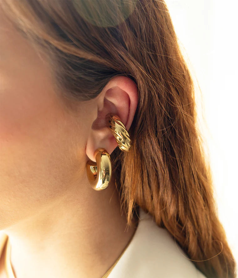 Ear Cuff Kozy ZAG en acier inoxydable doré sans piercing