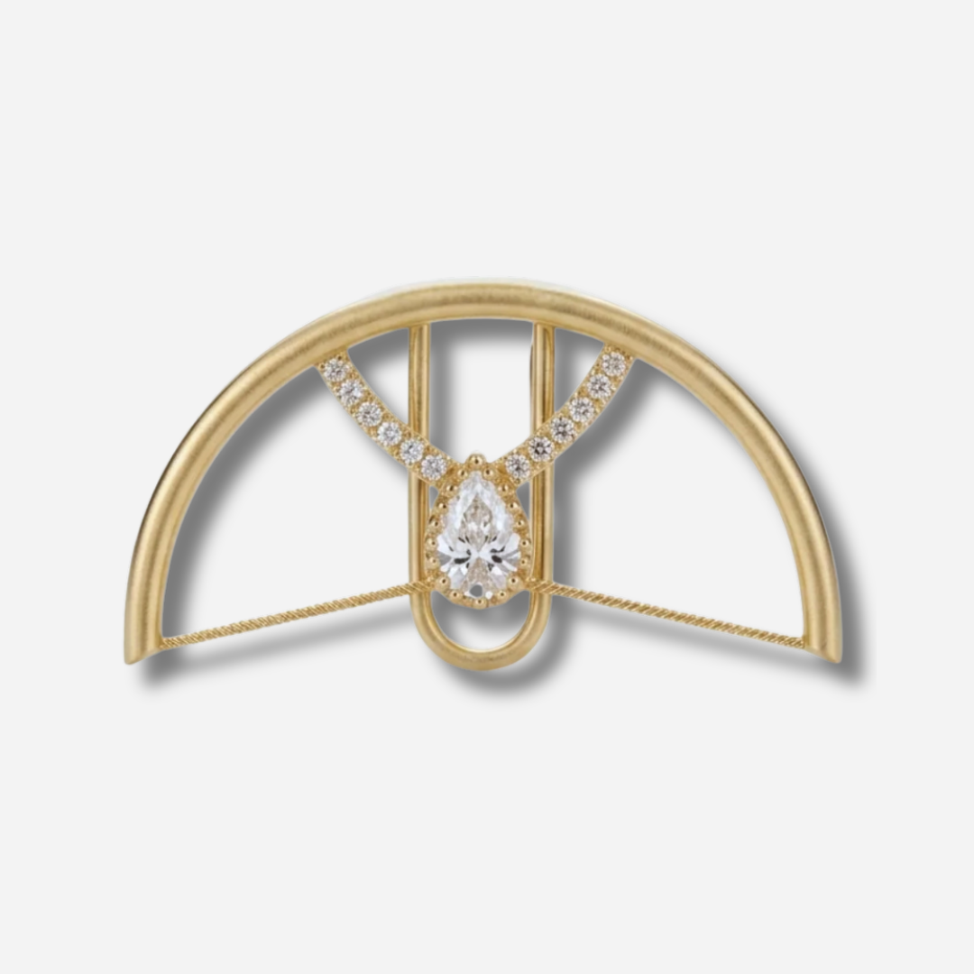 Earcuff Gabrielle GELA plaqué or 18K porté sur l’hélix sans perçage