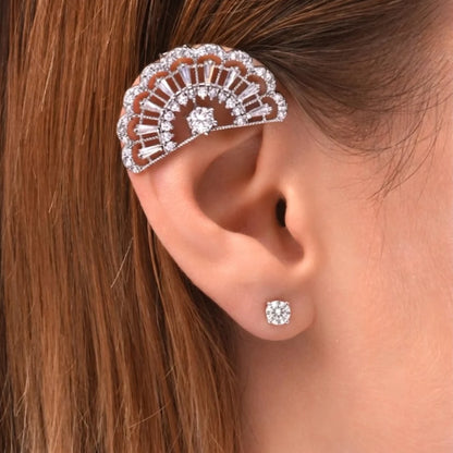 Earcuff Gigi GELA argent 925 porté sur l’hélix sans perçage