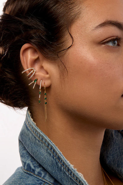 Earcuff White Malia Mya Bay porté en ear stacking