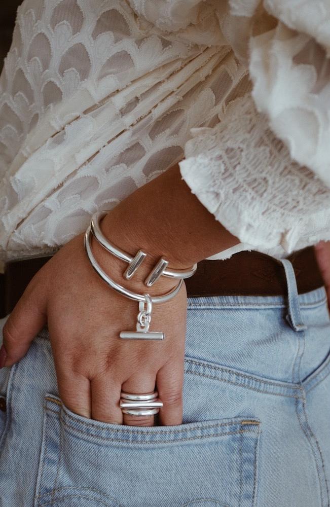 jonc-81-barre-secret-de-cuir