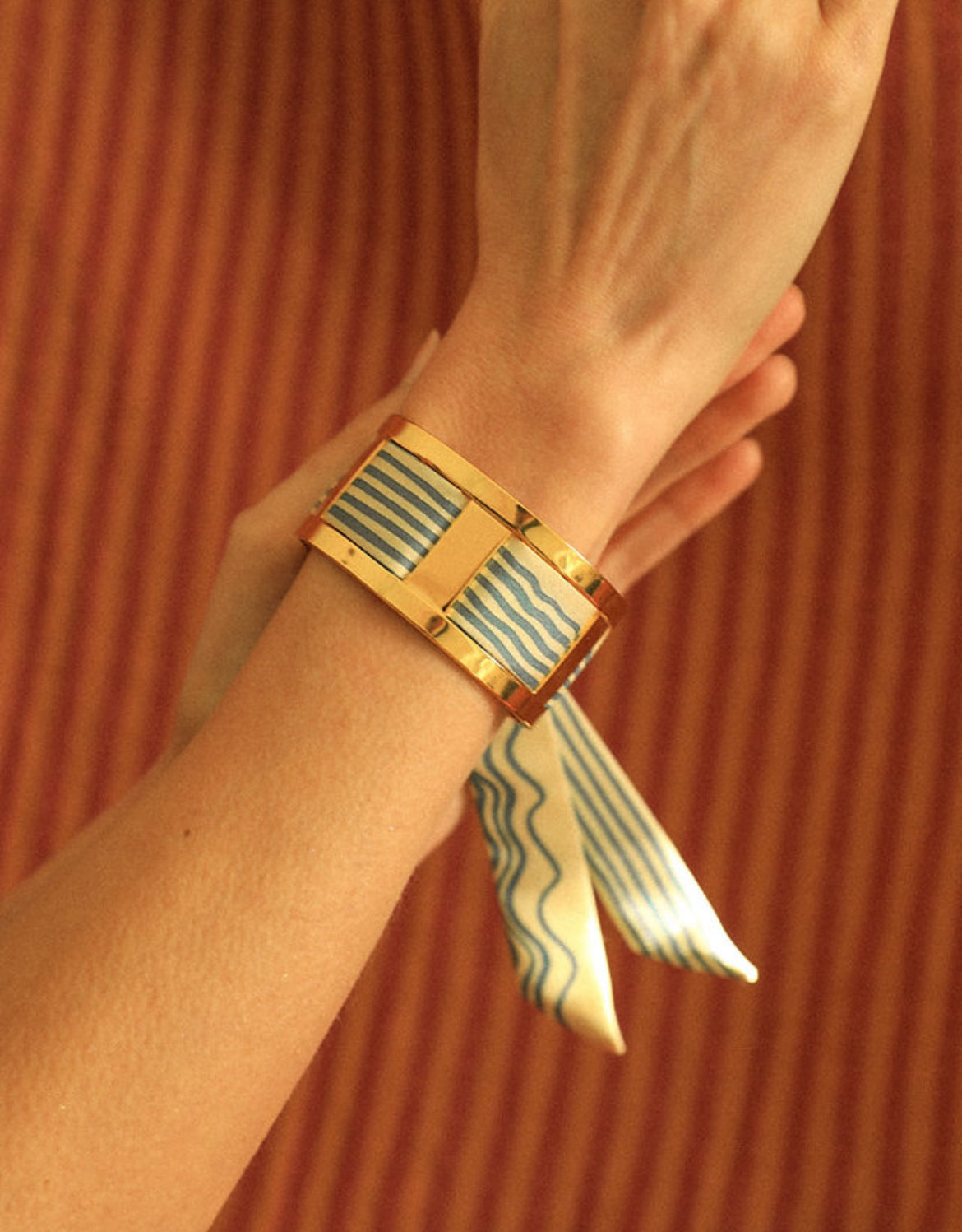 manchette-an-nee-annee-divinity-sete