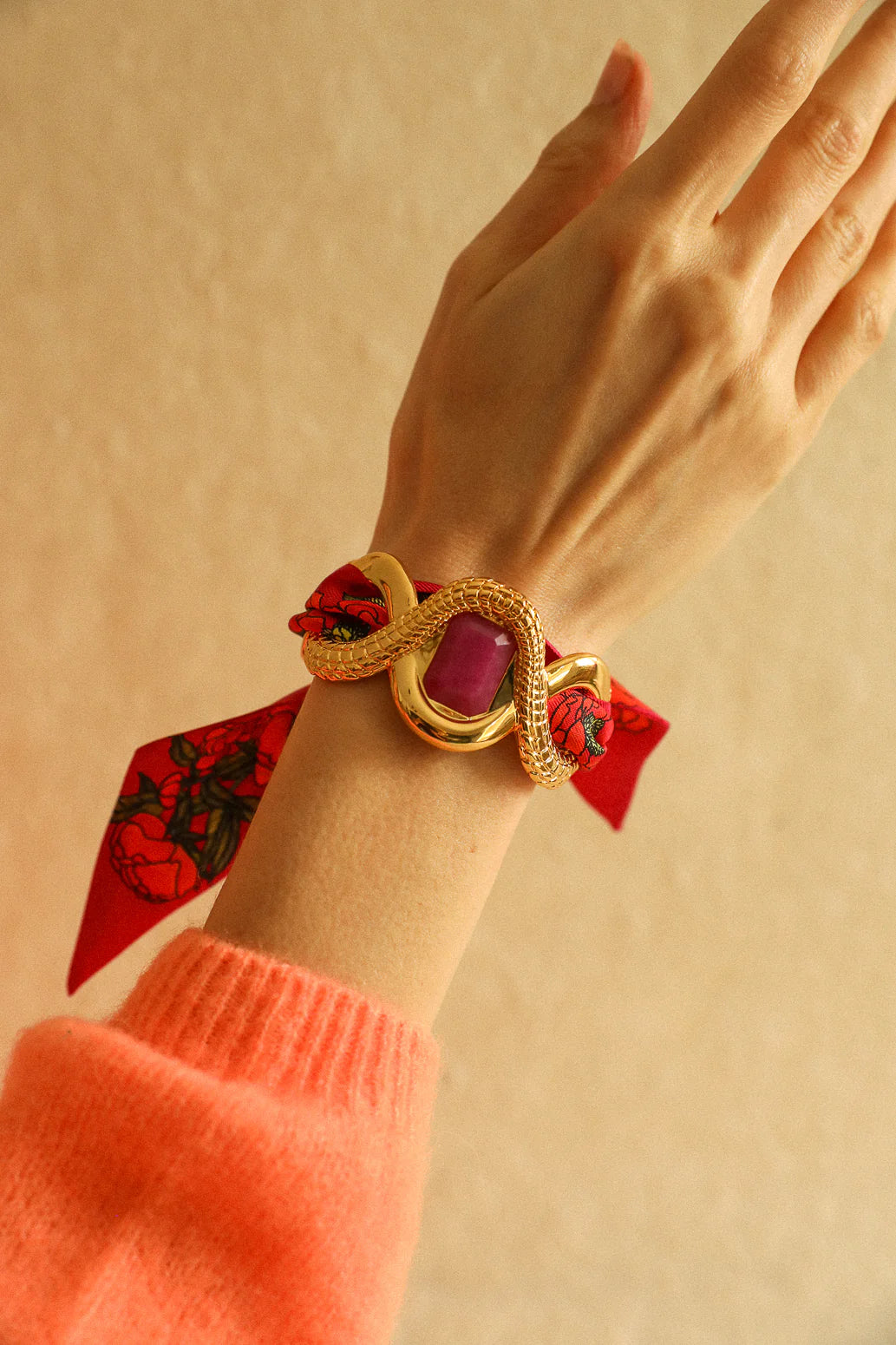 Bracelet caiman dore pierre agathe fuchsia bijou foulard femme
