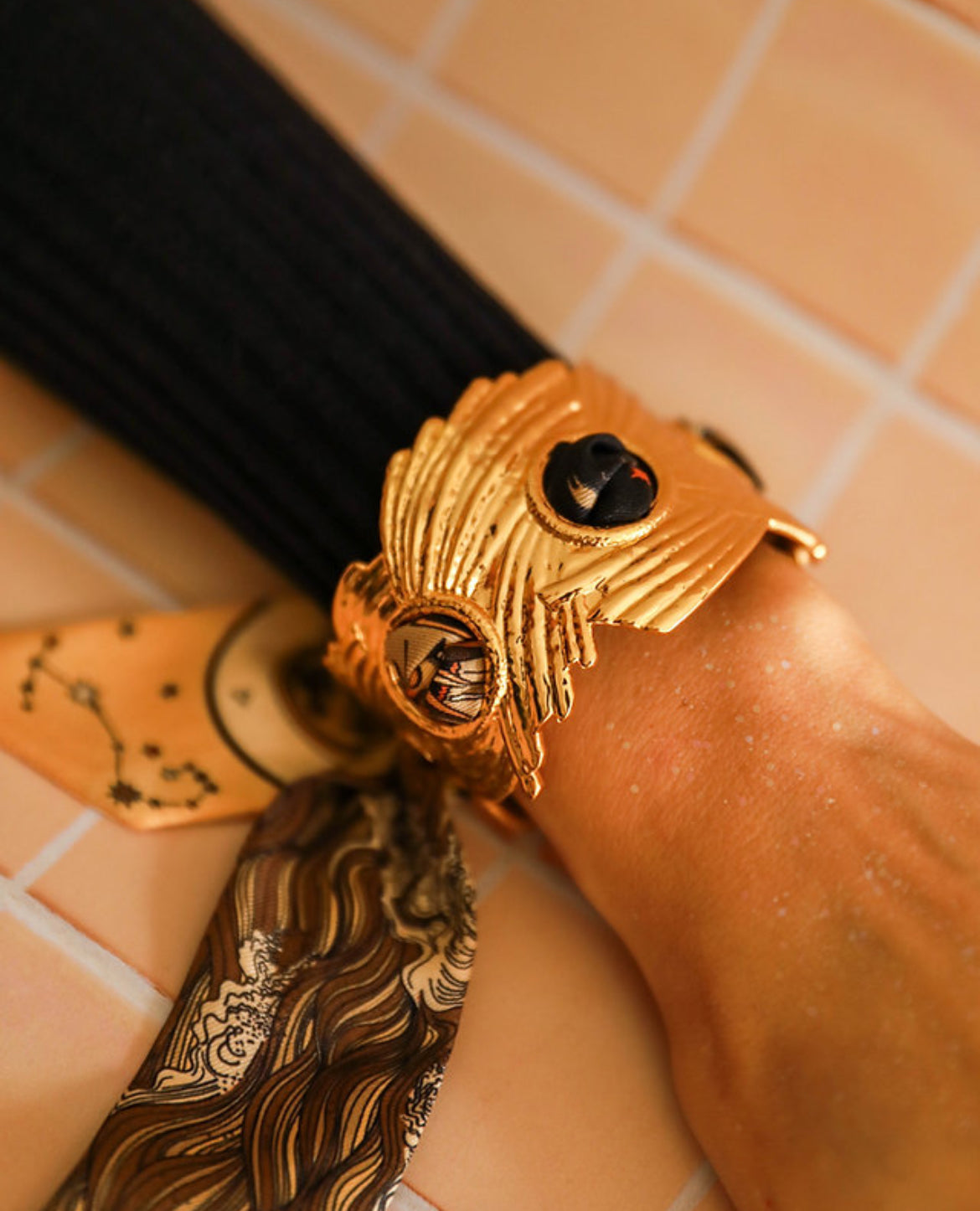 manchette-celeste-annee-divinity-sete