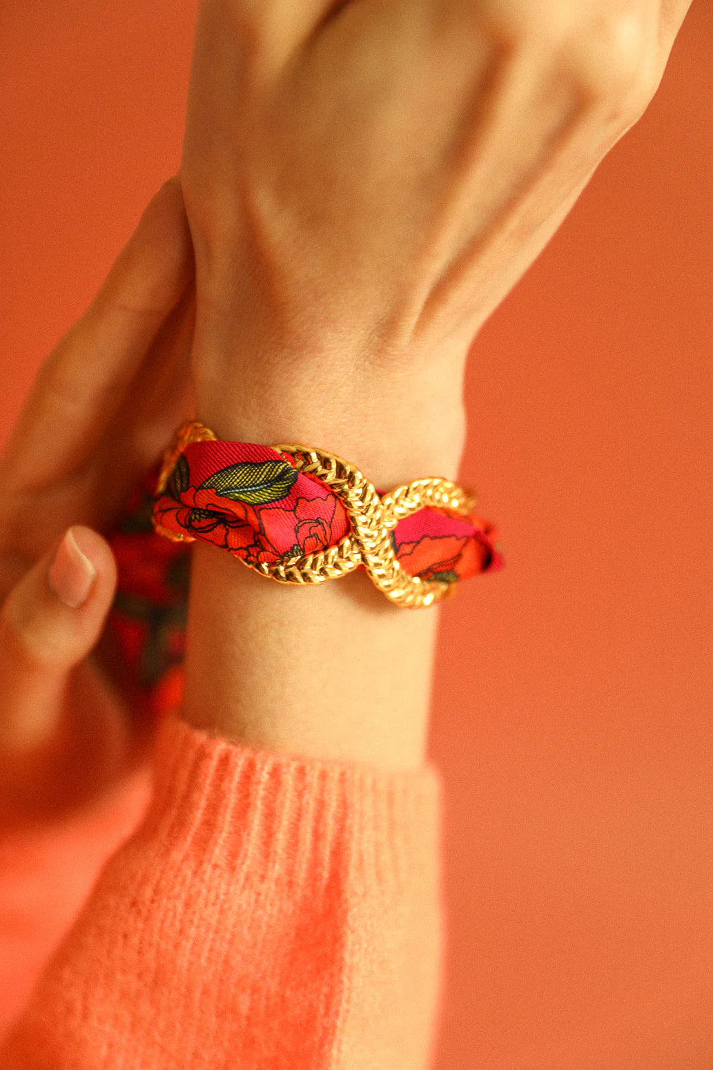 Bracelet manchette tresse doree design chaine tendance