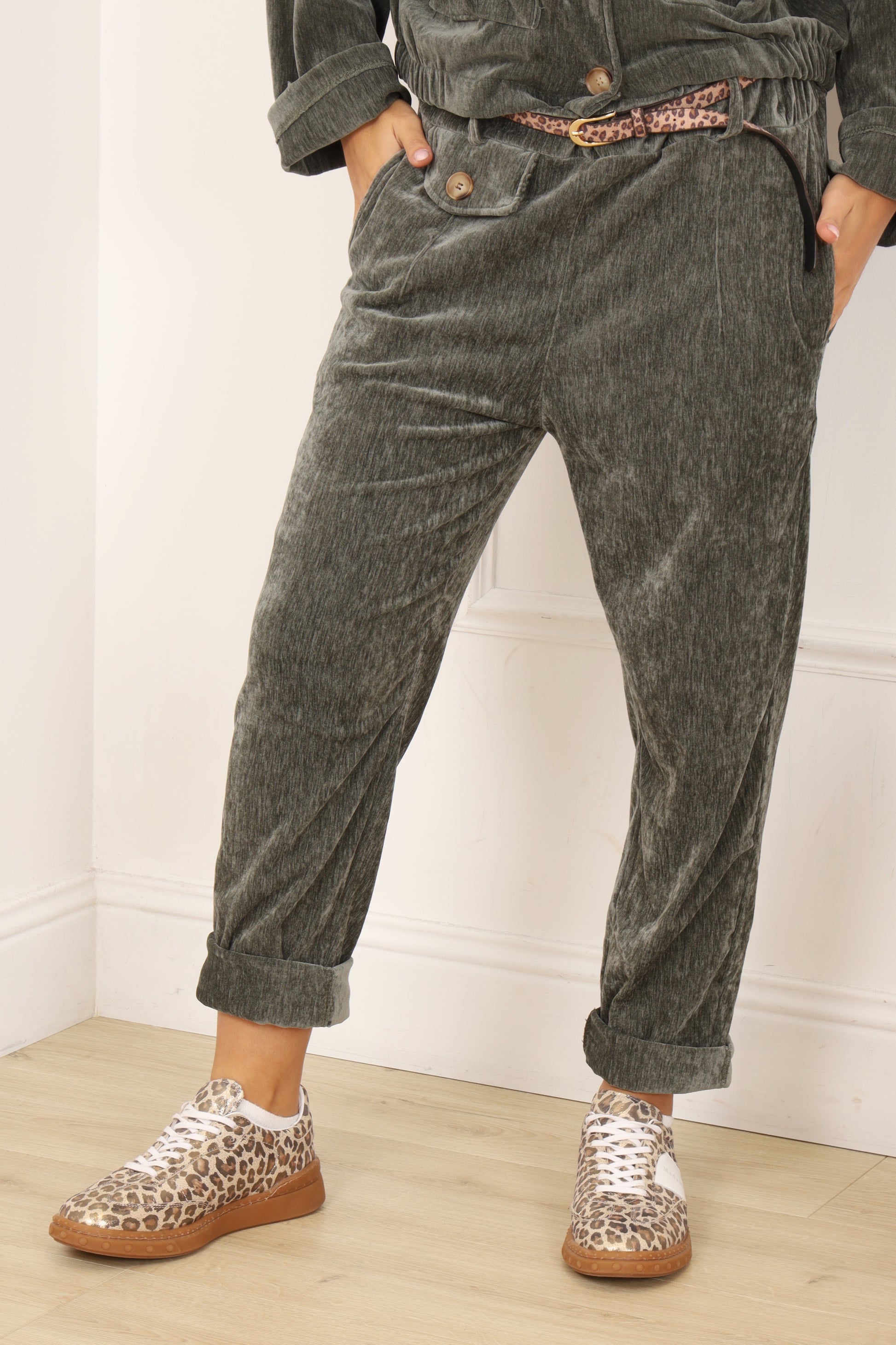 pantalon-musa-madeinitaly-divinity-sete