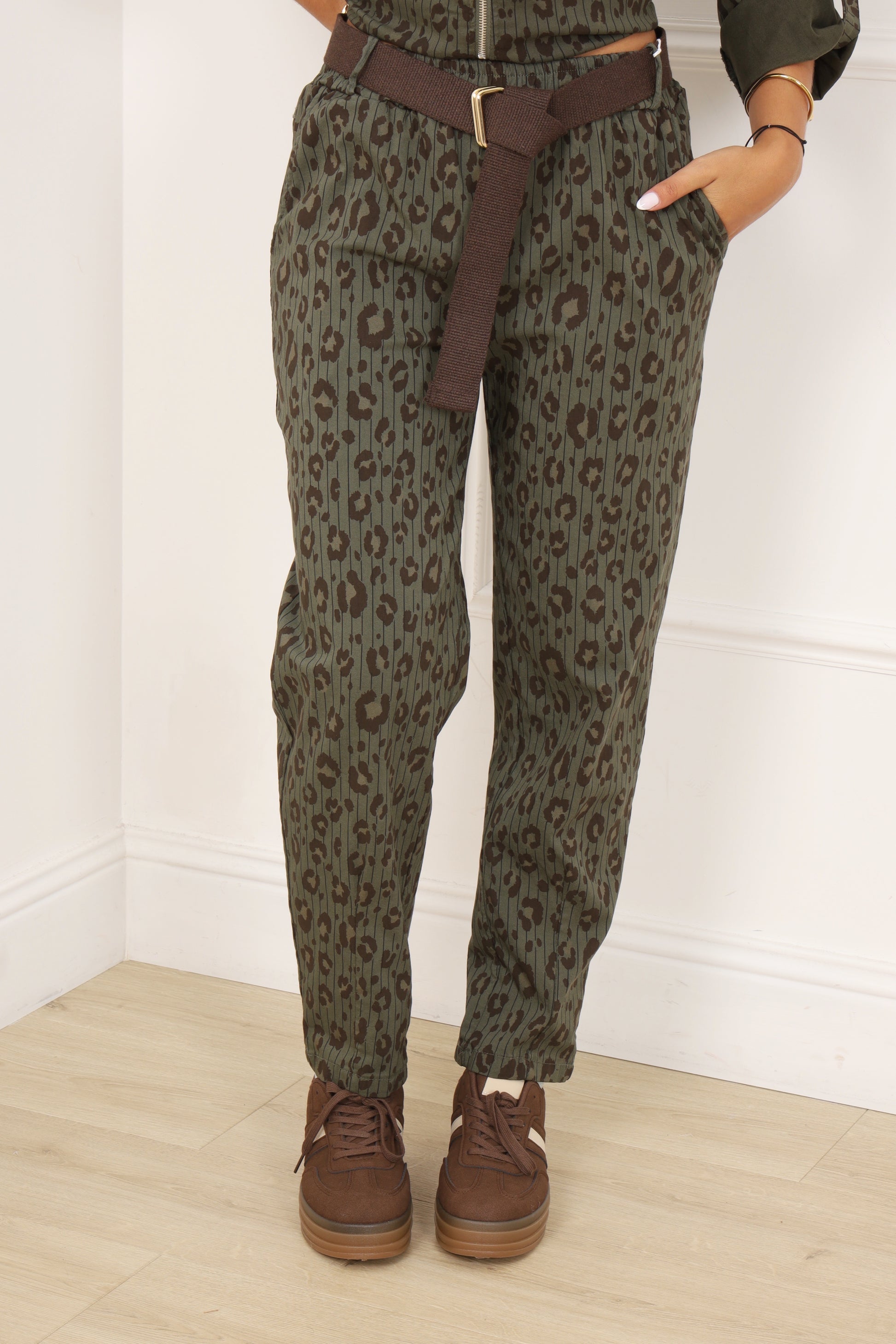 pantalon-oriana-madeinitaly-divinity-sete
