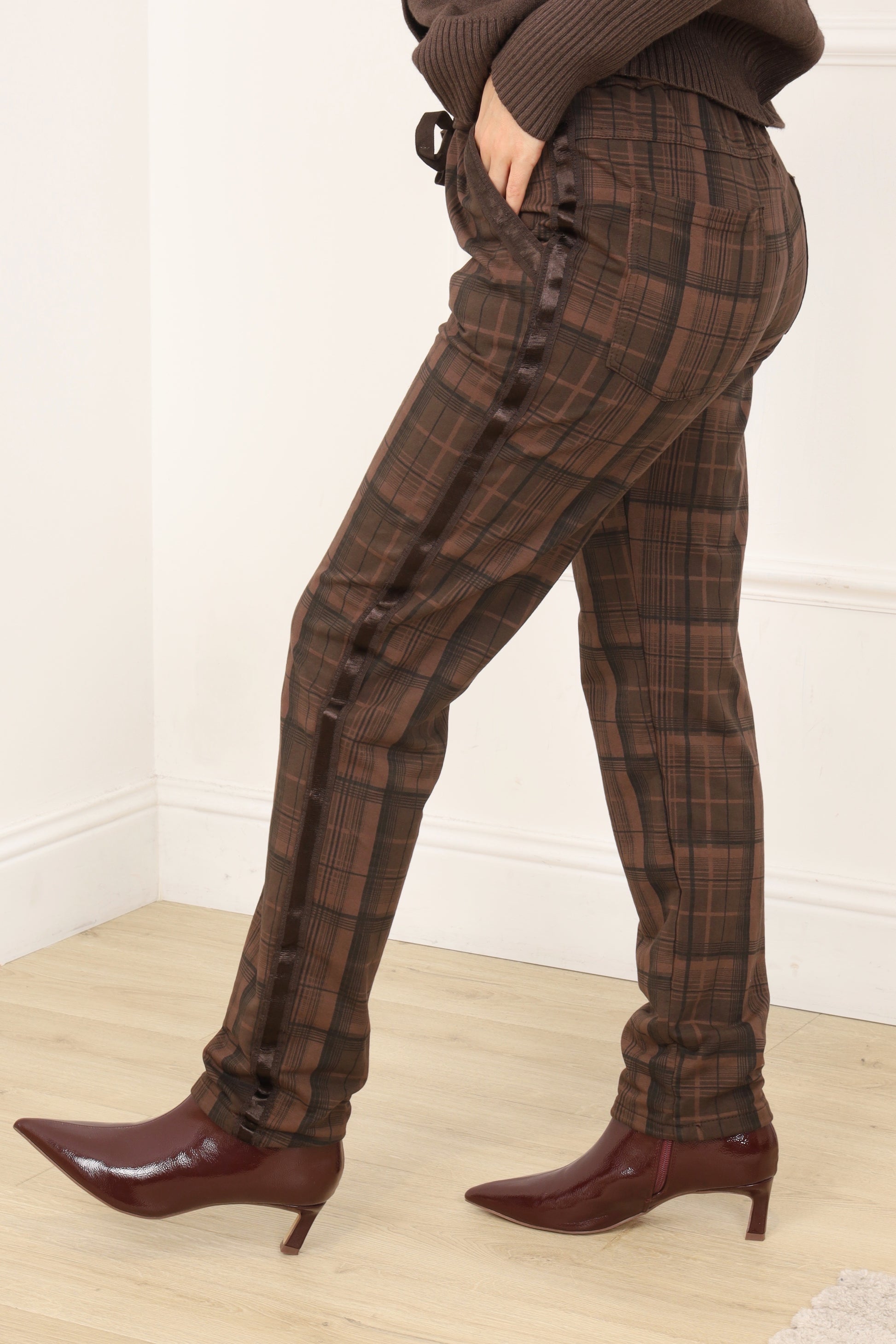 pantalon-sarah-madeinitaly-divinity-sete