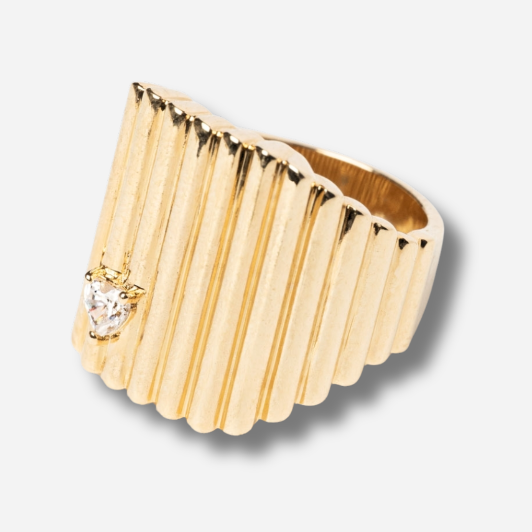 Pinky ring Love Sigal bague petit doigt dorée cœur cristal
