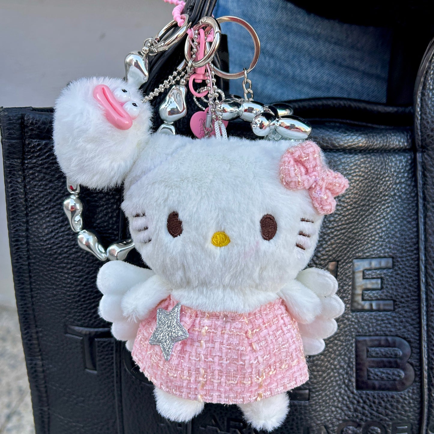 porte-cles-hello-kitty-divinity-sete