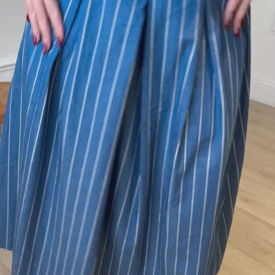 Jupe longue rayée bleu femme portée