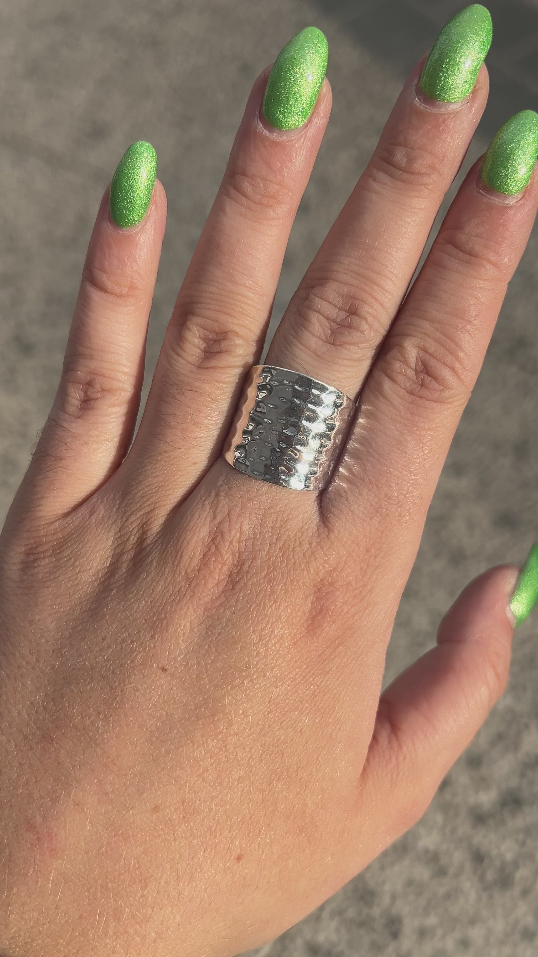 Bague Tribu 10 réglable en argent 925 martelé pour femme – Divinity Sète
