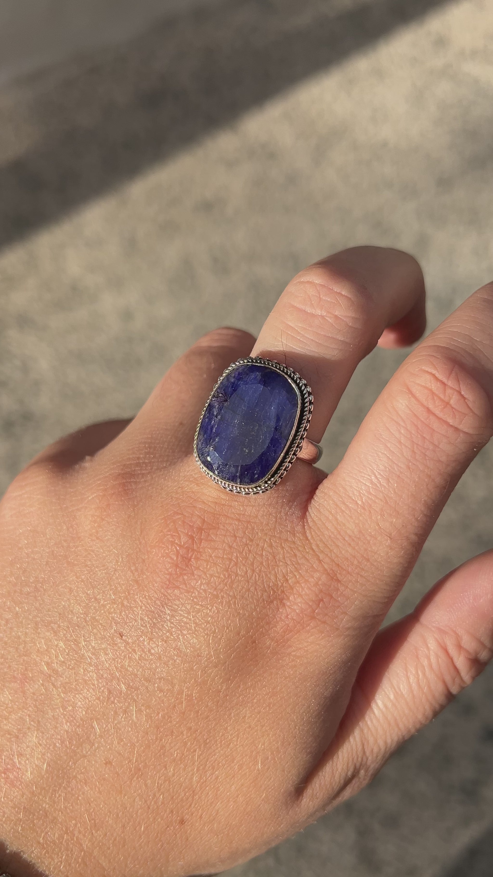 Bague Lapis-Lazuli Rectangle XS réglable en argent 925 avec pierre naturelle bleue
