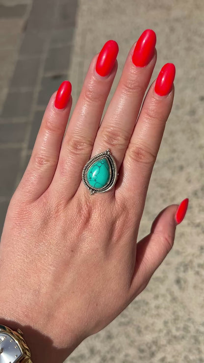 Bague turquoise veines naturelles style bohème chic