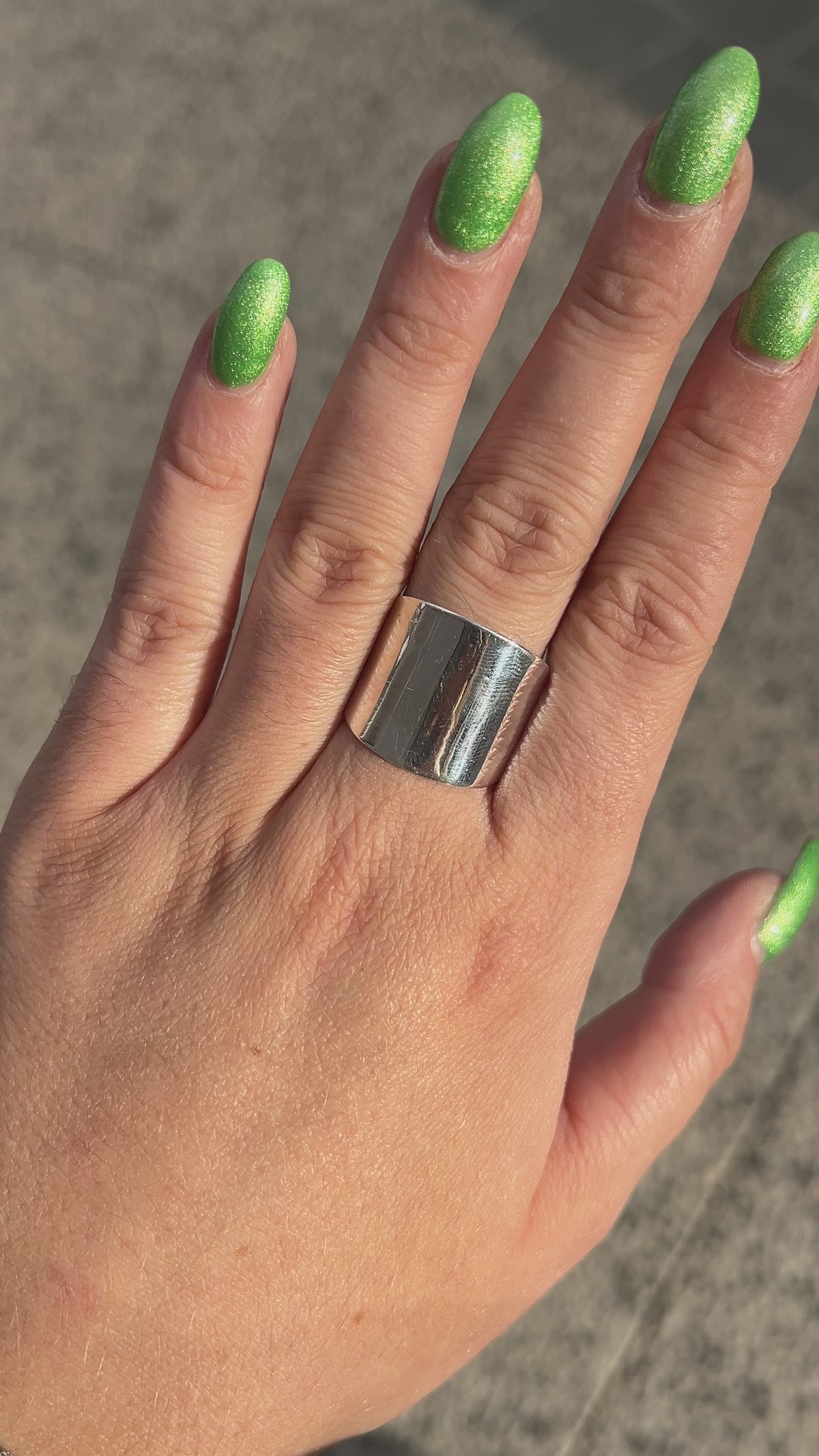 Bague Tribu 9 réglable en argent 925 large et lisse – Divinity Sète
