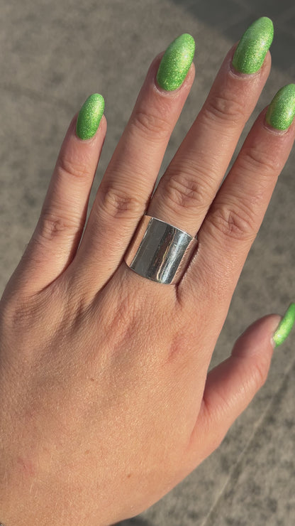 Bague Tribu 9 réglable en argent 925 large et lisse – Divinity Sète
