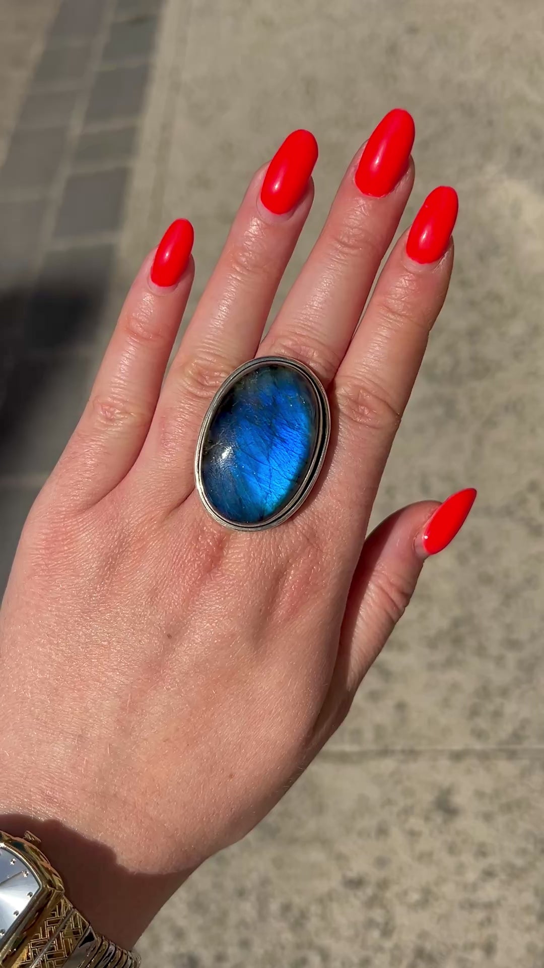 Bague pierre naturelle bleue argent massif