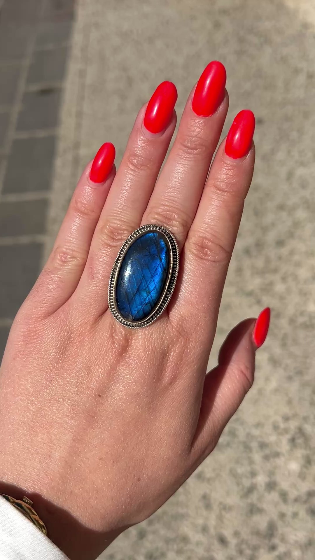 Bague pierre naturelle labradorite ovale argent